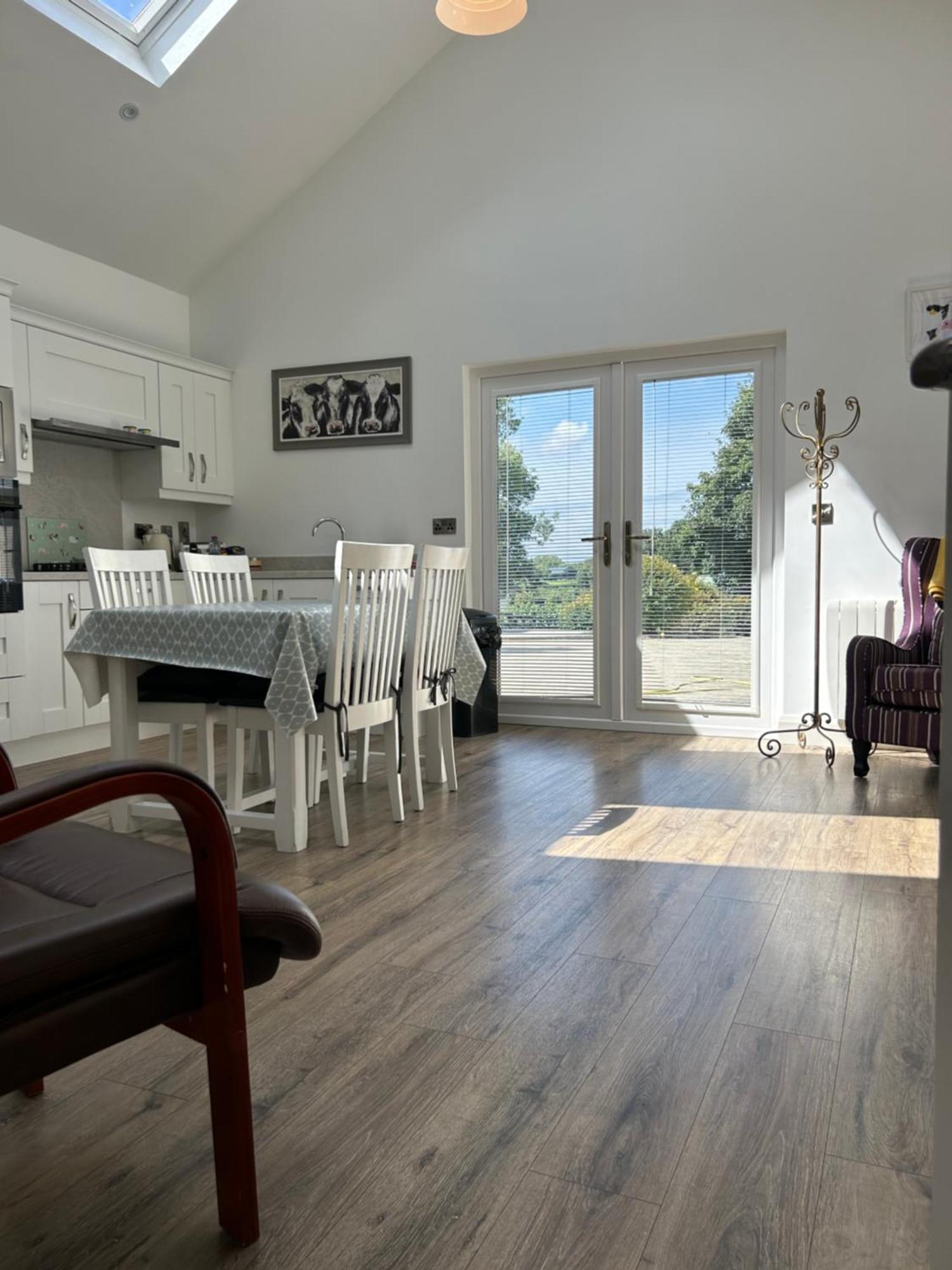 Seid Bo - Sleeps 6 - New Private 6 Person Hottub Available *